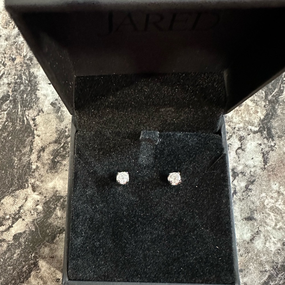 The Leo First Light earrings